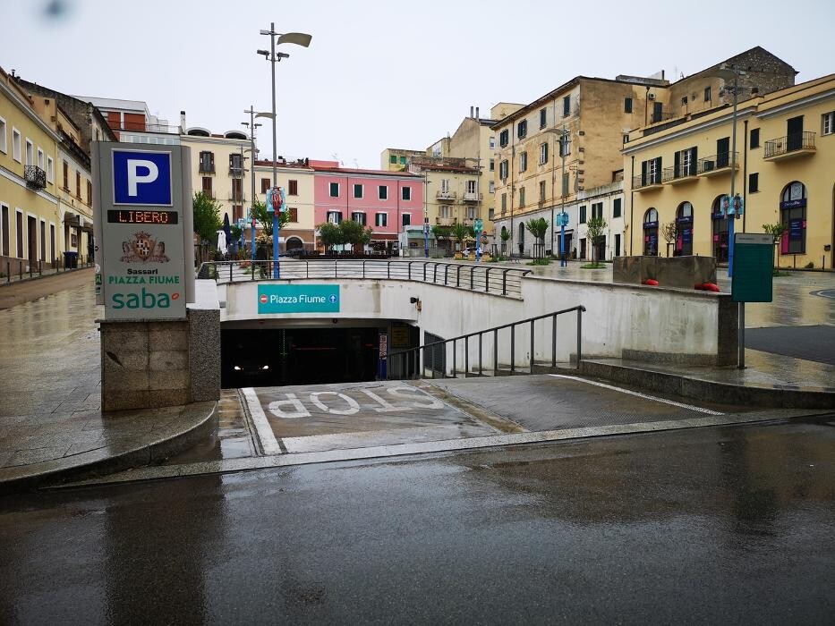 Images Parcheggio Saba Piazza Fiume