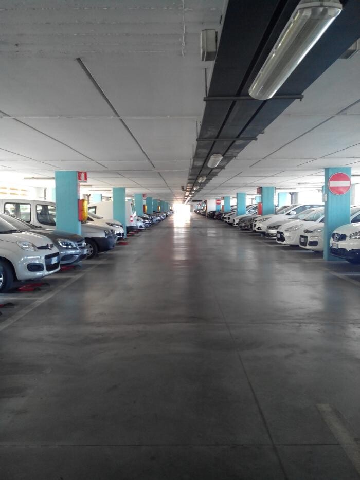 Images Parcheggio Saba Porto