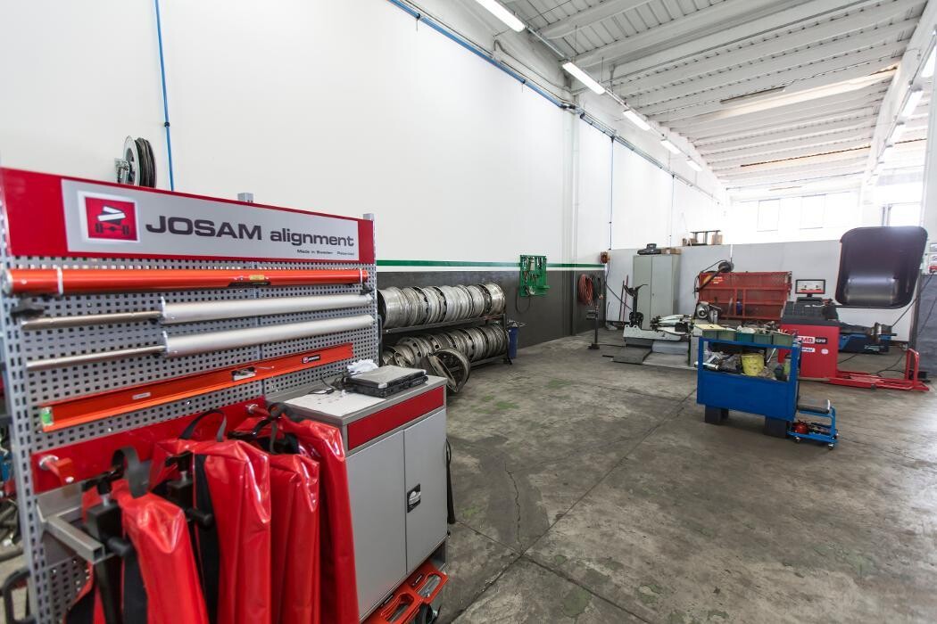 Images Euromaster Valdenza Gomme Autocarro
