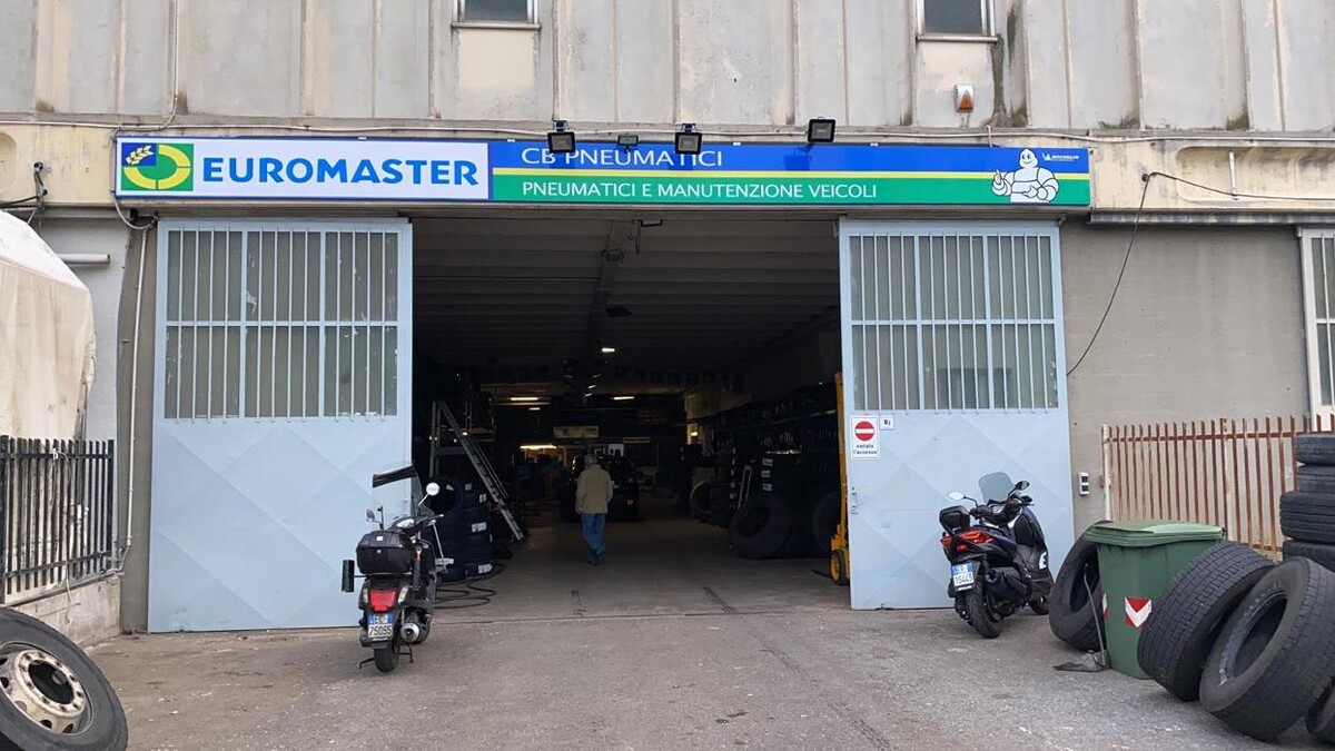 Images Euromaster CB Pneumatici