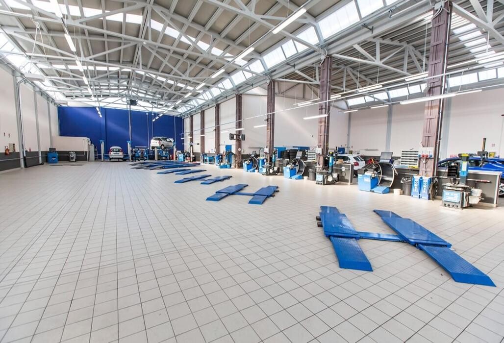 Images Euromaster Contessi Fornace Zarattini - GOMMISTA e REVISIONI