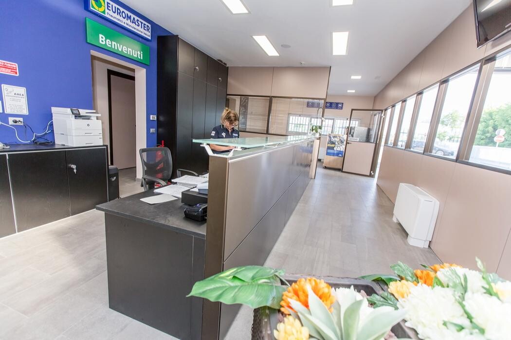 Images Euromaster Contessi Fornace Zarattini - GOMMISTA e REVISIONI