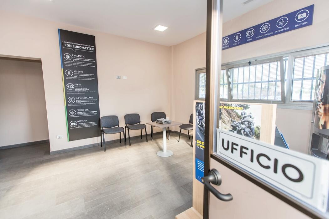 Images Euromaster Contessi Fornace Zarattini - GOMMISTA e REVISIONI