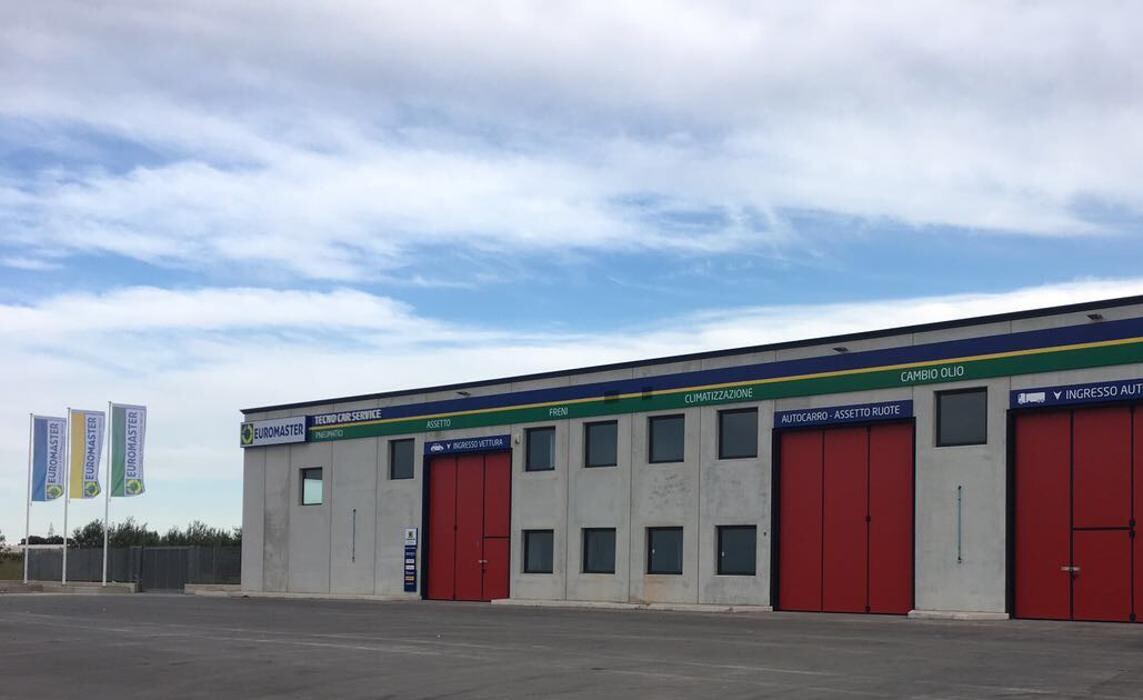 Images Euromaster Tecno Car Service