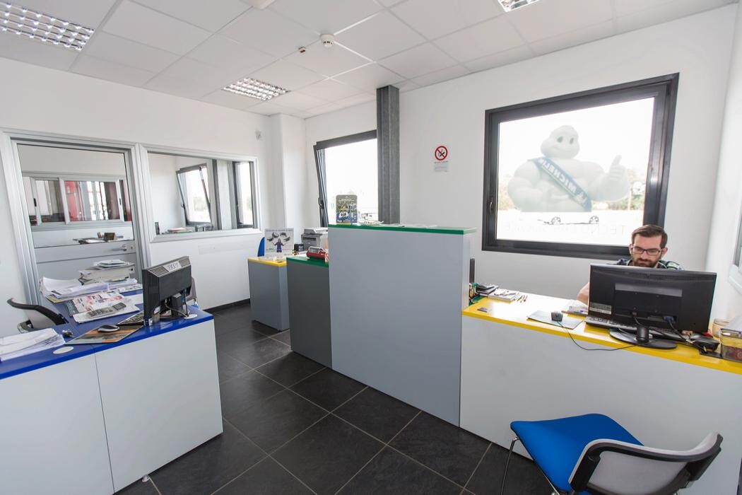 Images Euromaster Tecno Car Service