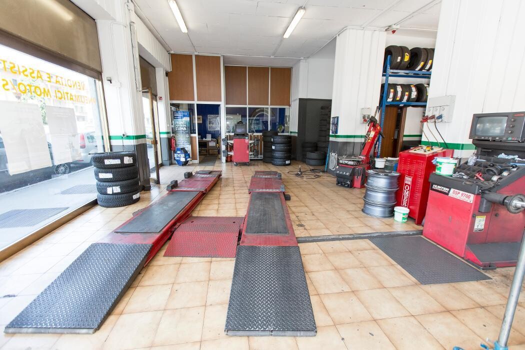 Images Euromaster Locatelli Gomme