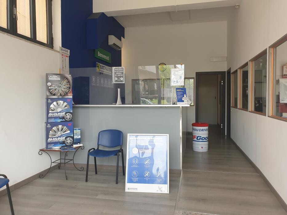 Images Euromaster Barresi Gomme