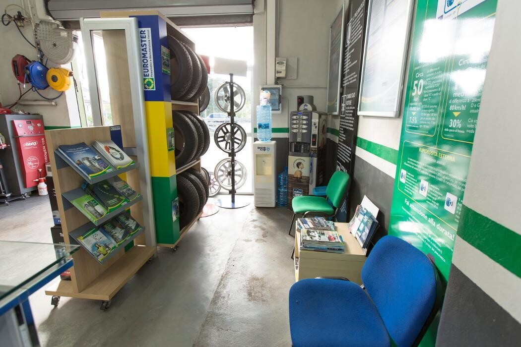 Images Euromaster Marchesano Pneumatici