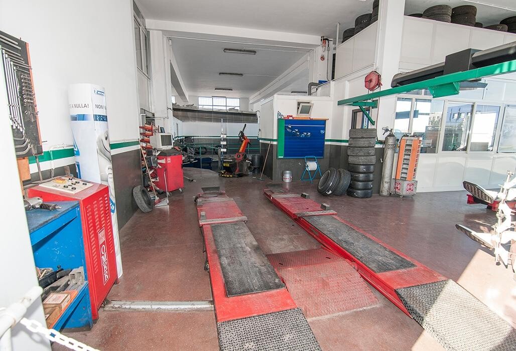 Images Euromaster Recchia Pneumatici