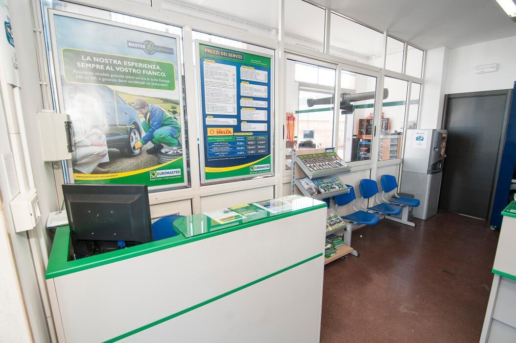 Images Euromaster Recchia Pneumatici