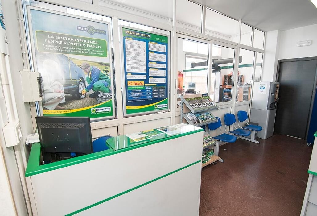 Images Euromaster Recchia Pneumatici