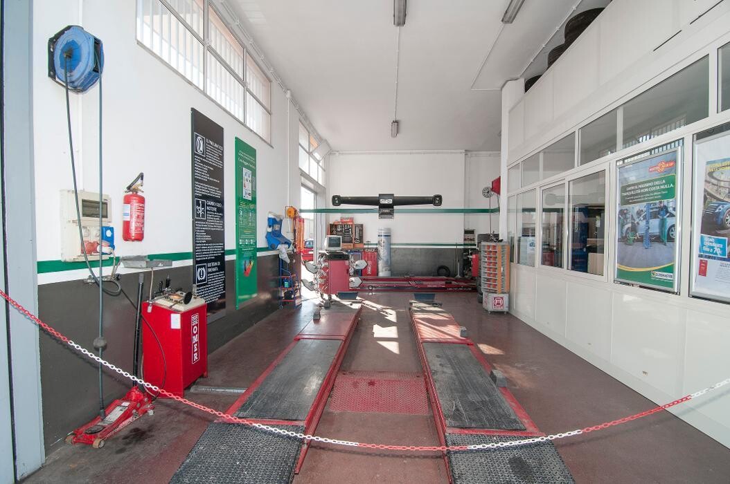 Images Euromaster Recchia Pneumatici