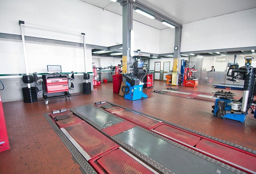 Images Euromaster Manunza Gomme