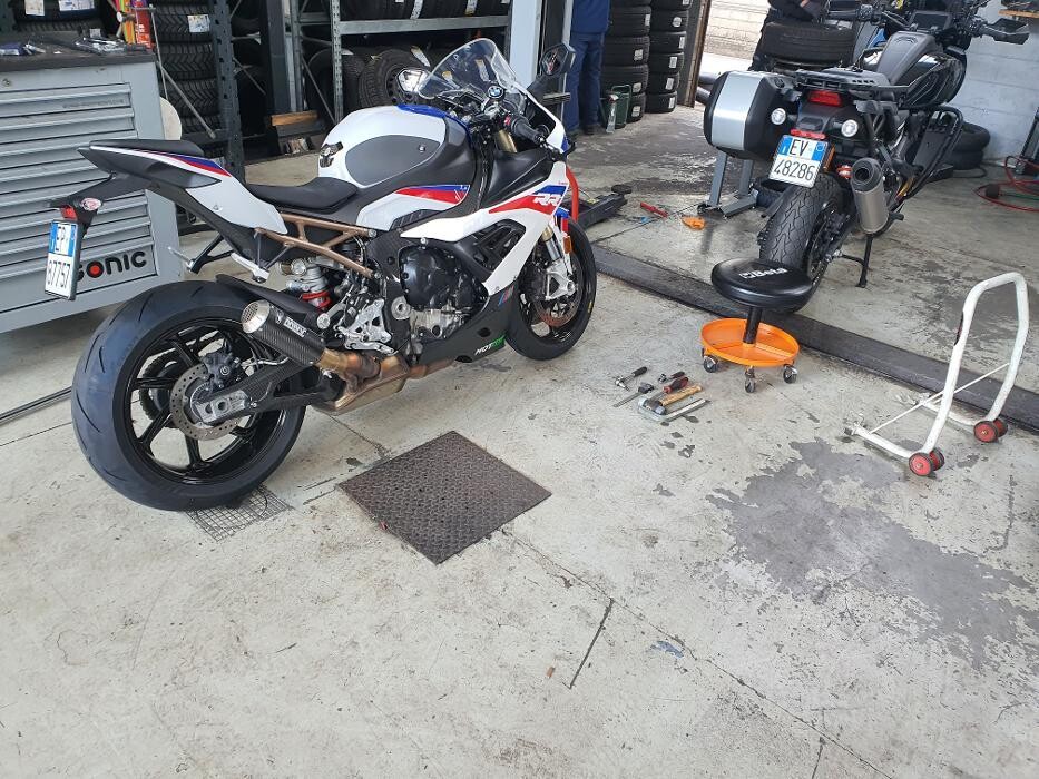 Images Euromaster Pneumatici e Servizi