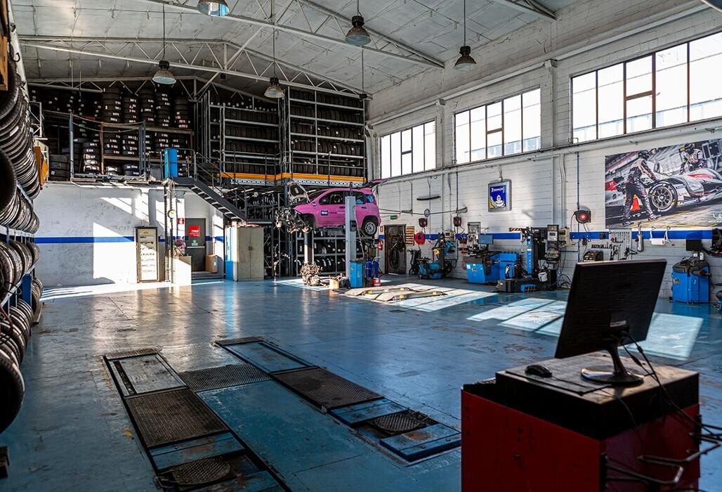 Images Euromaster Pneumatici e Servizi