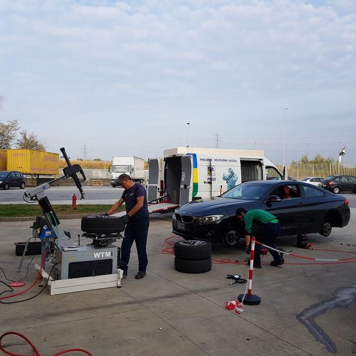 Images Euromaster Pneumatici e Servizi