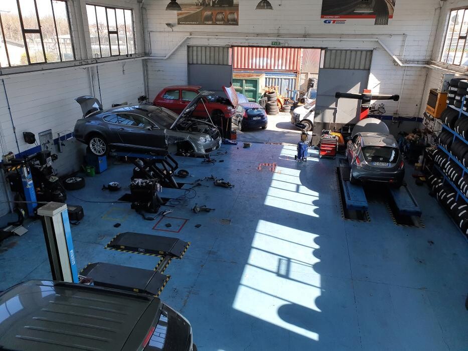 Images Euromaster Pneumatici e Servizi