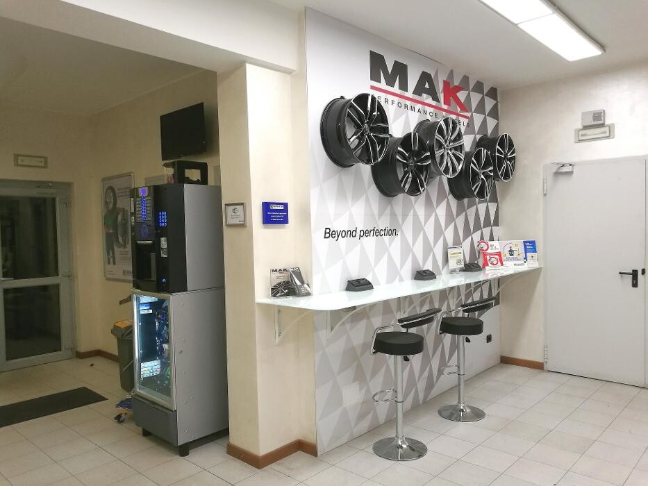 Images Euromaster Pneumatici e Servizi