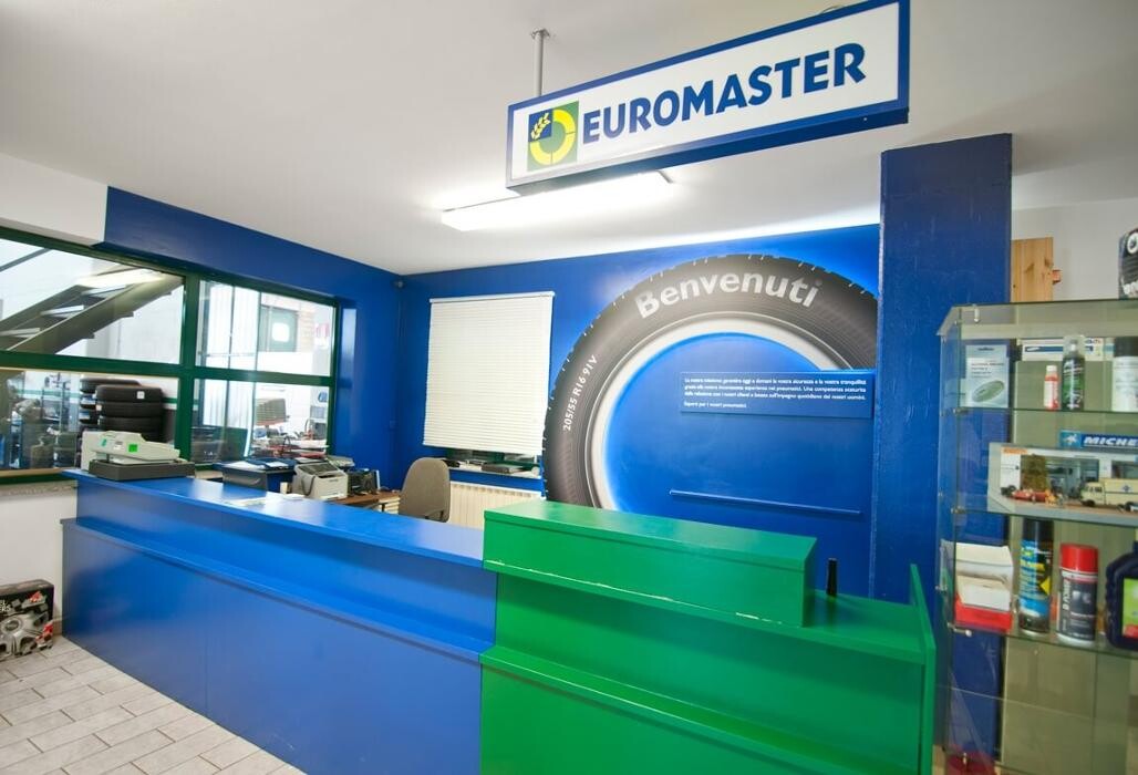 Images Euromaster Pneus Pio