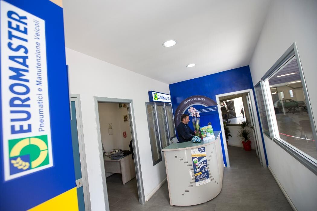 Images Euromaster Lentisco Gomme