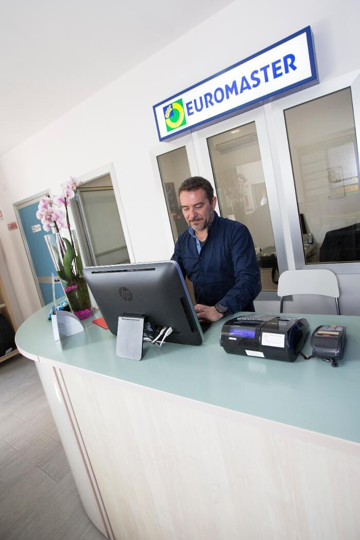 Images Euromaster Lentisco Gomme