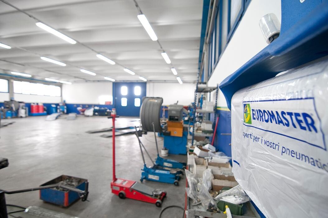 Images Euromaster BRpneumatici