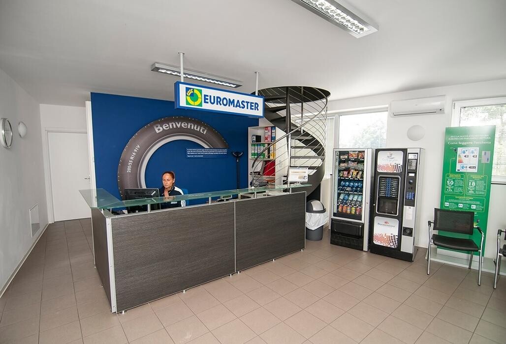 Images Euromaster BRpneumatici