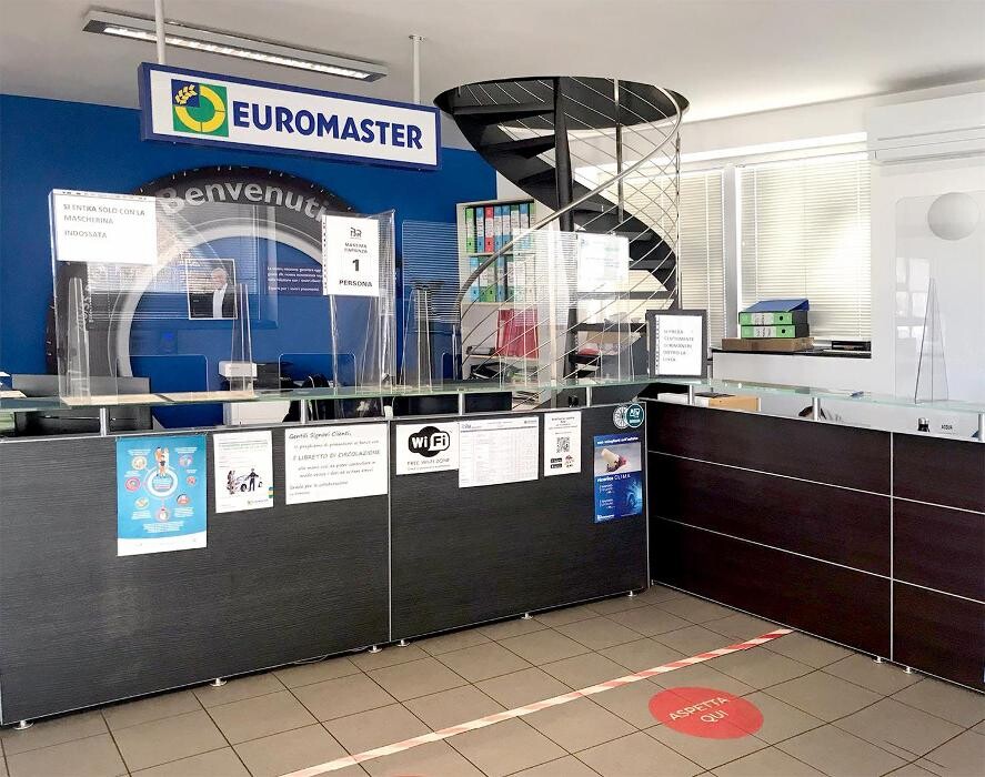 Images Euromaster BRpneumatici