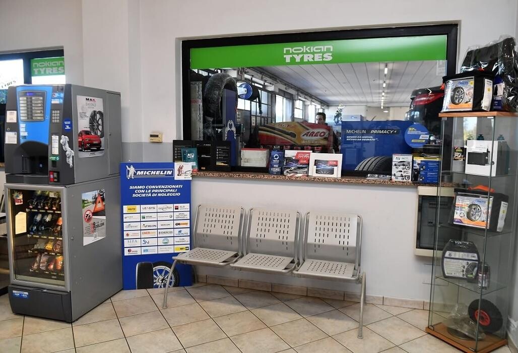 Images Euromaster Origlia Pneumatici