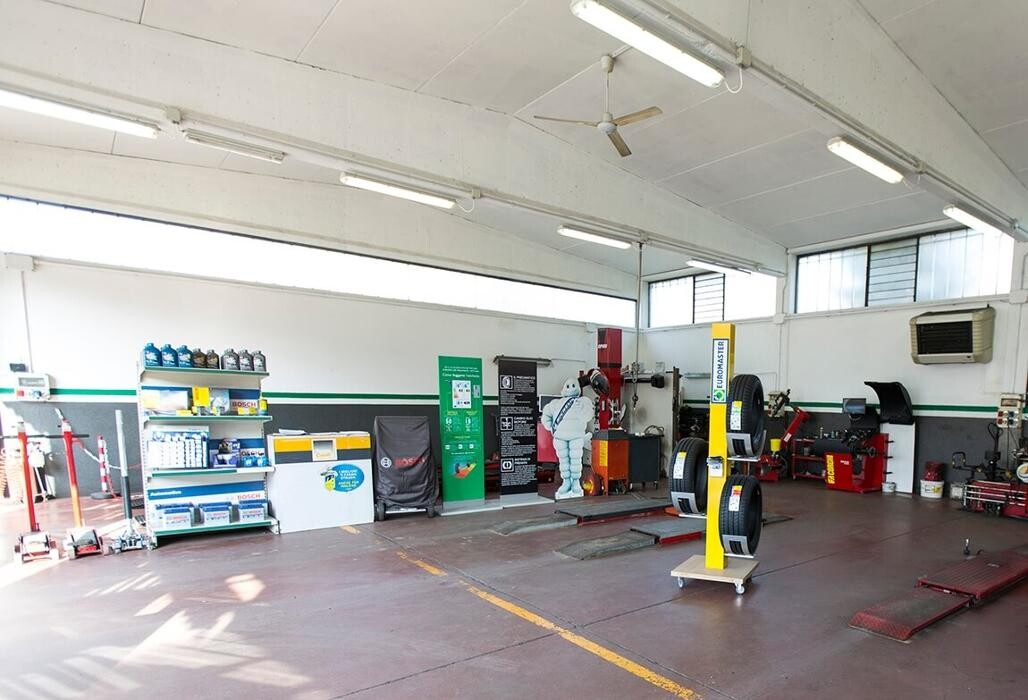 Images Euromaster Bruzzi Gomme