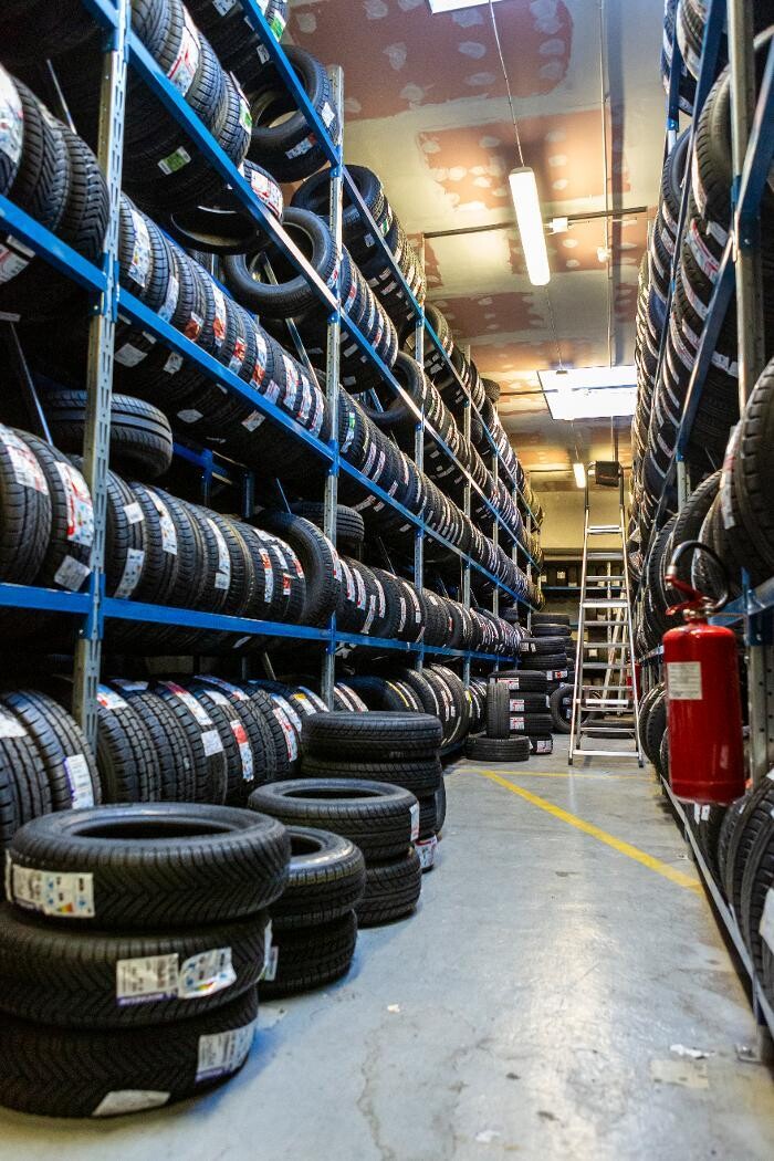 Images Euromaster Romeo Pneumatici