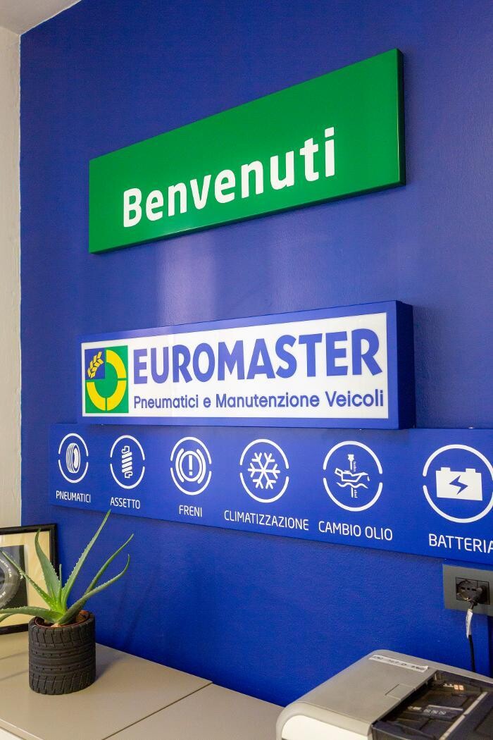 Images Euromaster Romeo Pneumatici