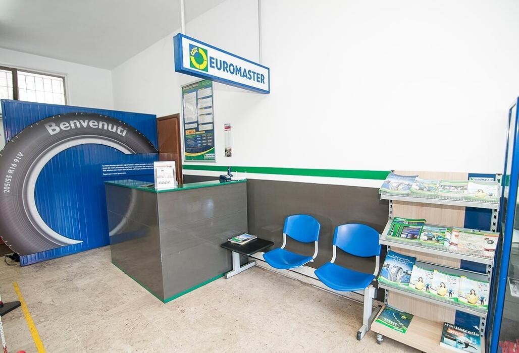 Images Euromaster Recchia Pneumatici