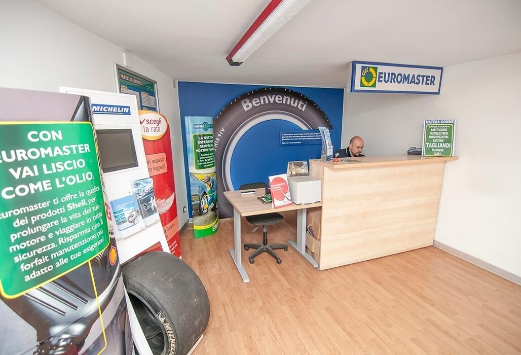 Images Euromaster Matera Gomme