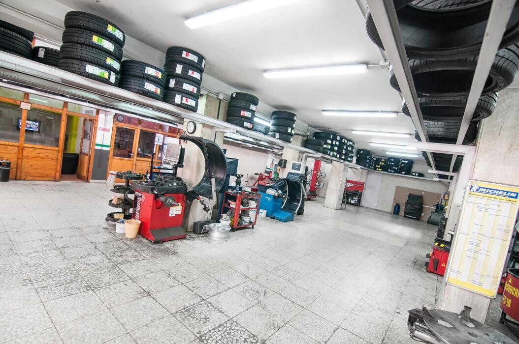 Images Euromaster Matera Gomme