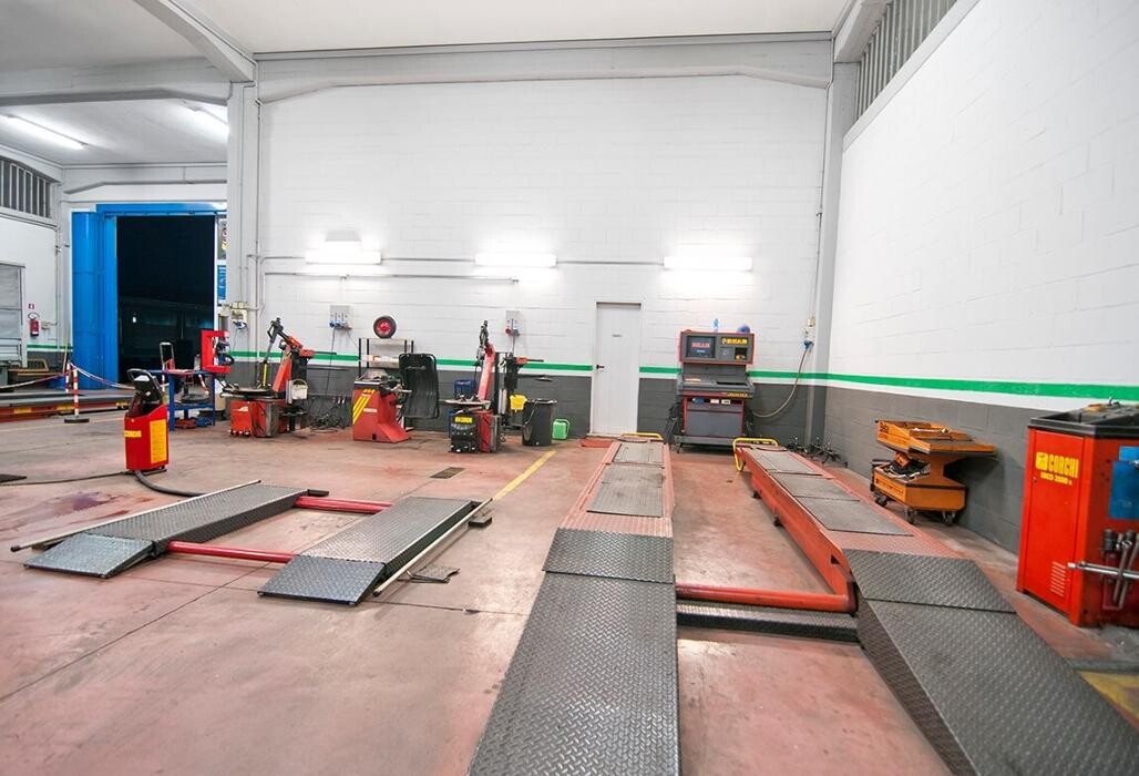 Images Euromaster Leggi