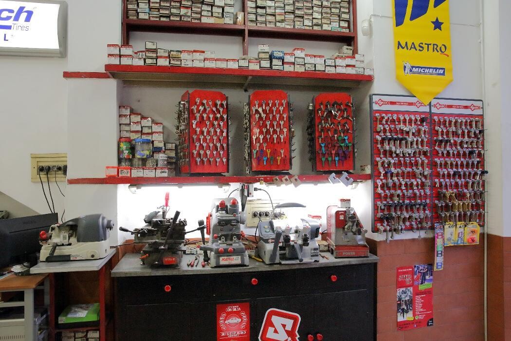 Images Euromaster Fullgom