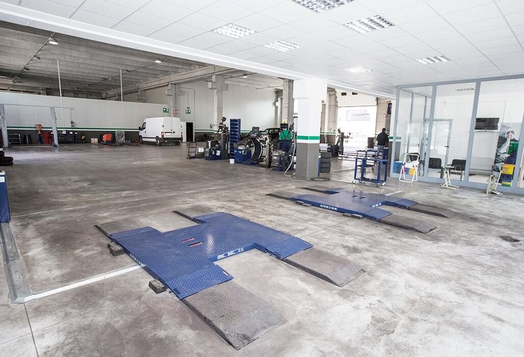 Images Euromaster Casasola Gomme