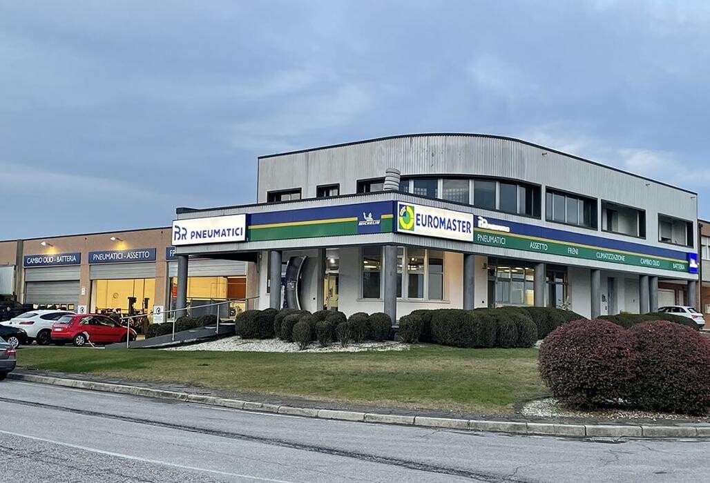 Images Euromaster BRpneumatici