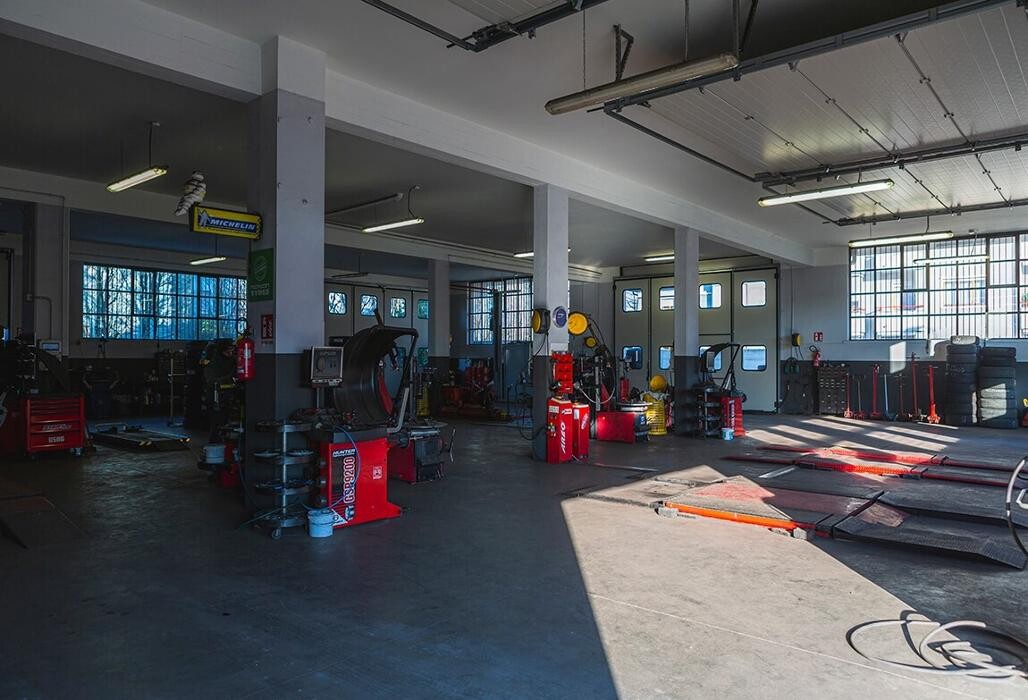 Images Euromaster Minoia Gomme