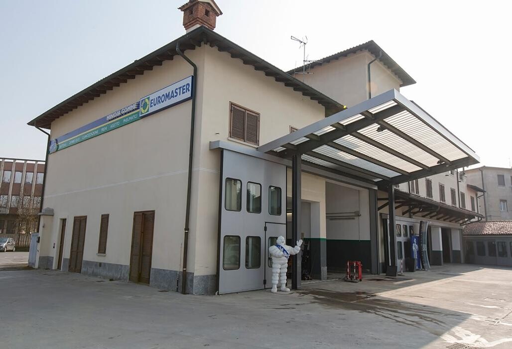 Images Euromaster Minoia Gomme