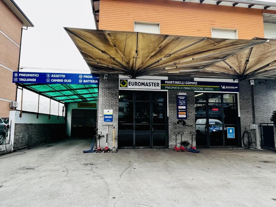 Images Euromaster Martinelli Gomme