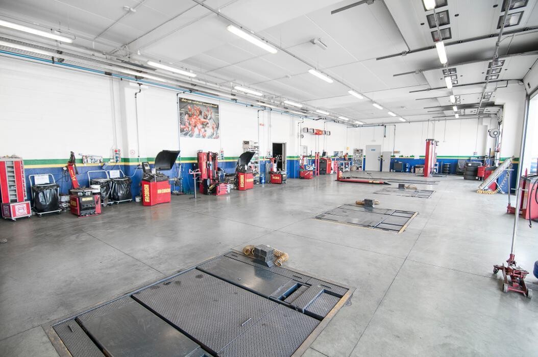 Images Euromaster Cosmo Gomme