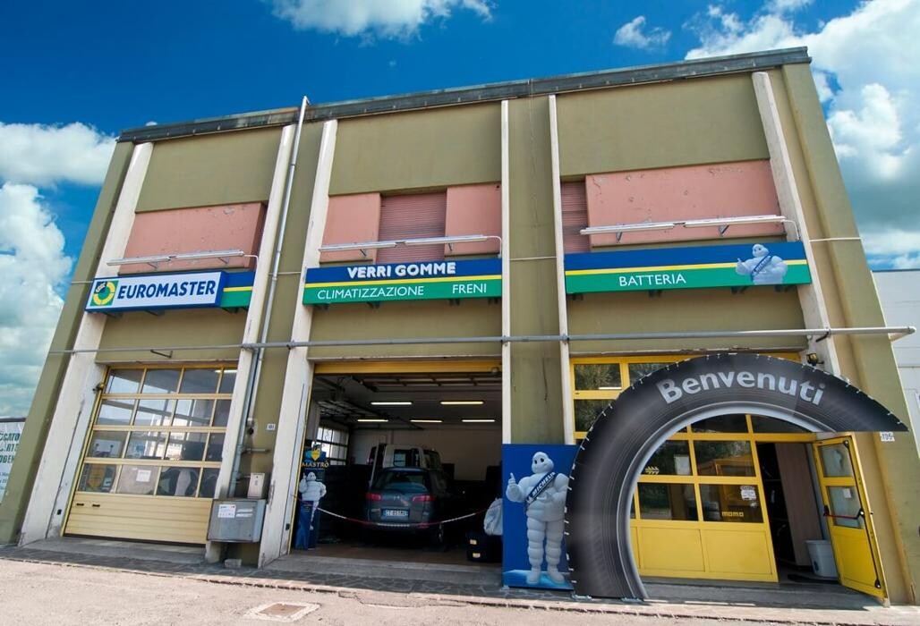 Images Euromaster Magic Pneus 4