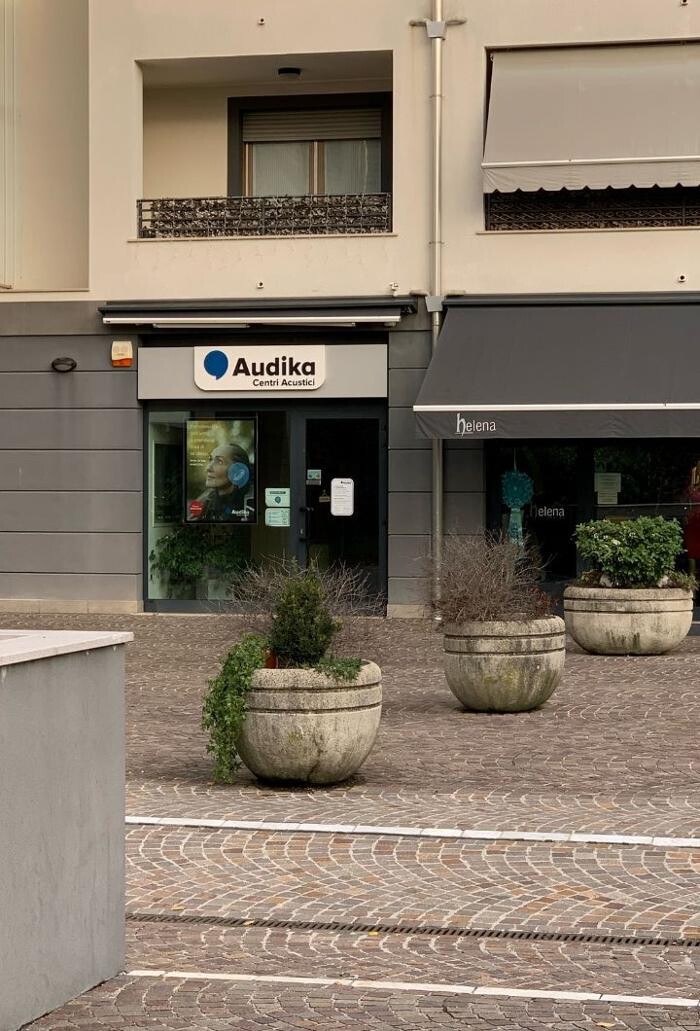 Images Audika Centri Acustici - Udine Feletto
