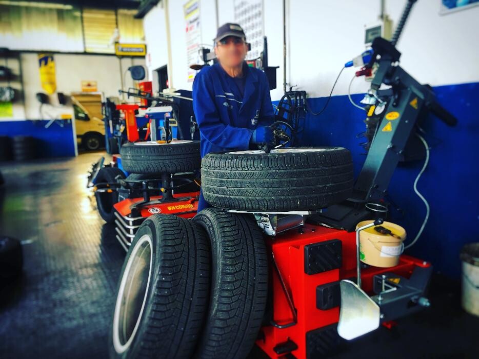 Images Euromaster Piccinini Gomme