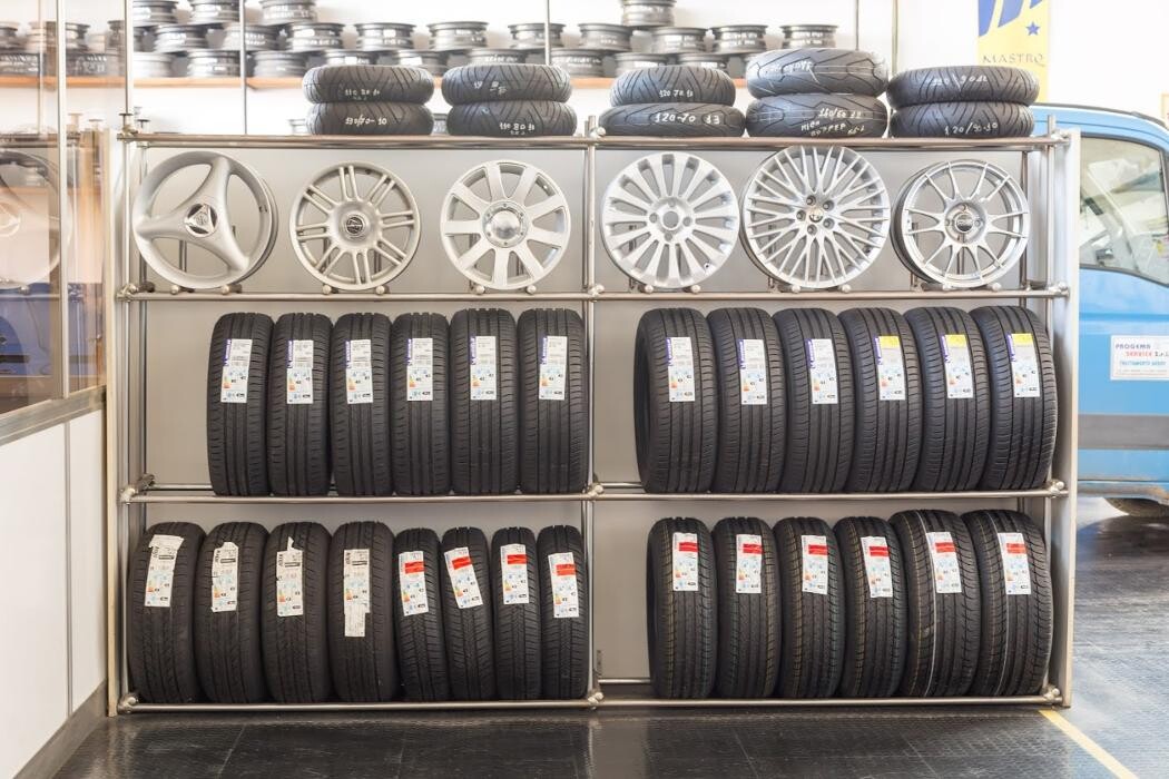 Images Euromaster Piccinini Gomme