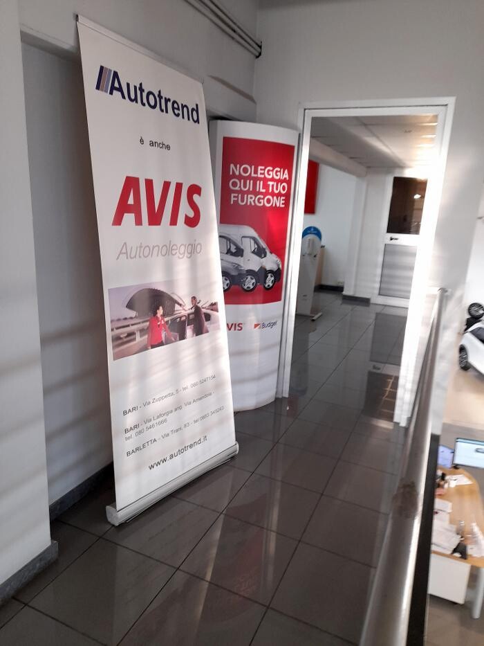 Images Avis Autonoleggio - Taranto