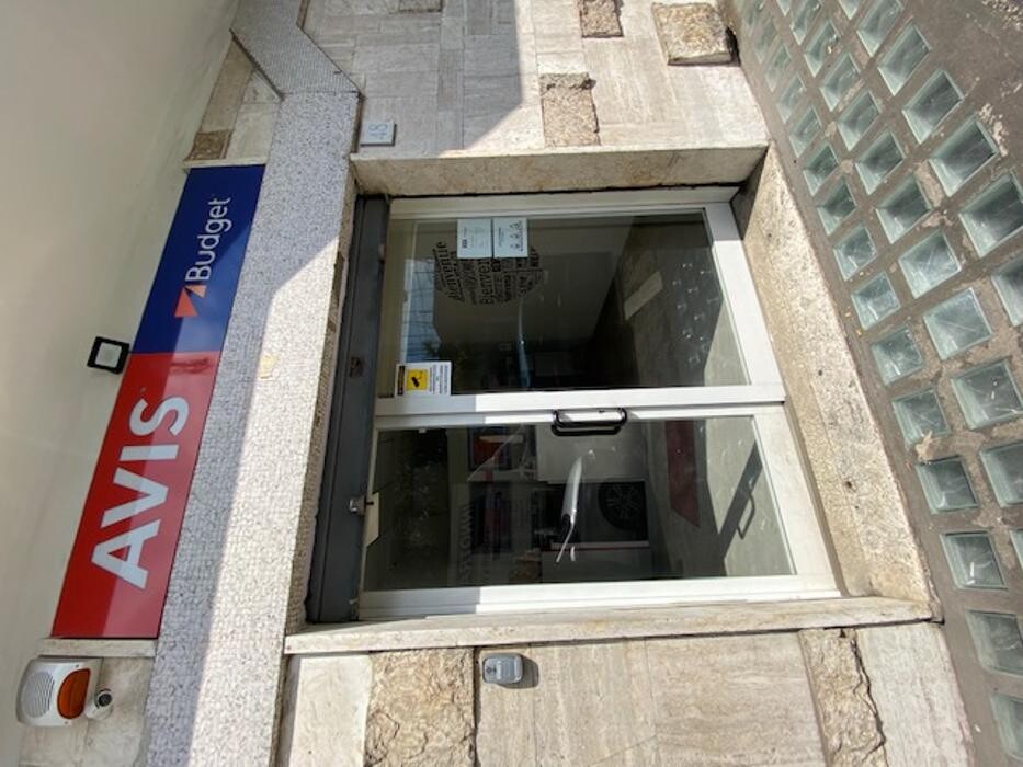 Images Avis Autonoleggio - Roma Stazione Tiburtina