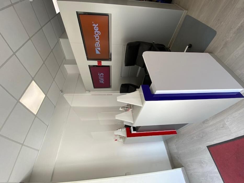 Images Avis Autonoleggio - Roma Stazione Tiburtina